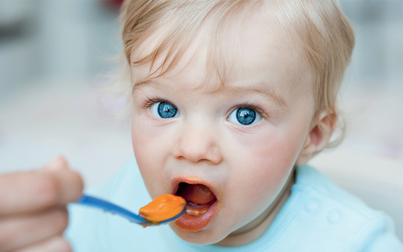 Materna est une maison française dont le savoir-faire dans le domaine de l’alimentation infantile s’étend aujourd’hui dans le monde entier.